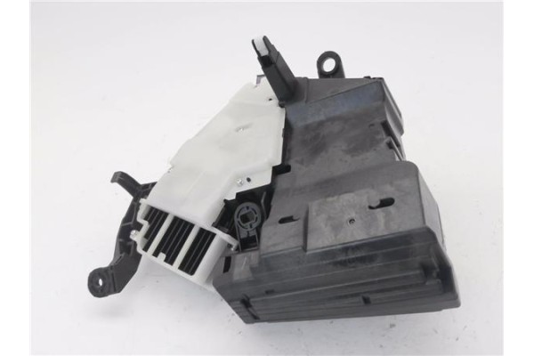 Recambio de pantalla para toyota prius (zvw30) 1.8 hybrid referencia OEM IAM 8310847020 766491360 