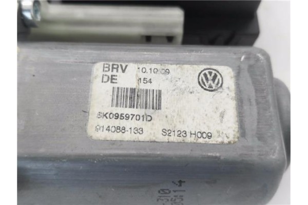 Recambio de motor elevalunas delantero izquierdo para volkswagen golf vi (5k1) 1.4 advance referencia OEM IAM 5K0959701D 5K09597