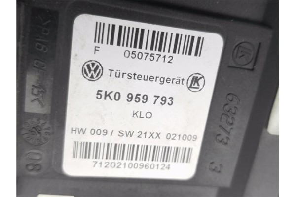 Recambio de motor elevalunas delantero izquierdo para volkswagen golf vi (5k1) 1.4 advance referencia OEM IAM 5K0959701D 5K09597