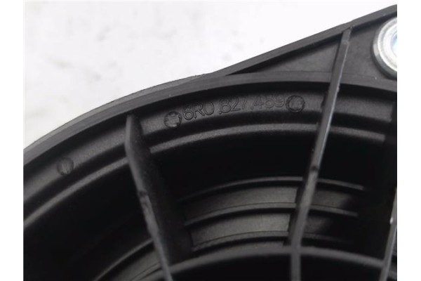 Recambio de maneta exterior porton para volkswagen golf vi (5k1) 1.4 advance referencia OEM IAM 3C5827469E 6R0827469 