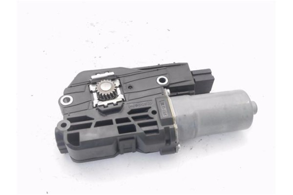 Recambio de motor techo electrico para seat ibiza (kj1) 1.0 fr referencia OEM IAM 1740036F VW5TA877795 