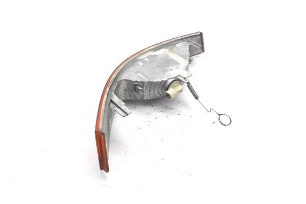 Recambio de intermitente delantero izquierdo para renault master iii furgón (hd, fd) 3.0 dci 140 (hd0s, fd0s, hd1s) referencia O