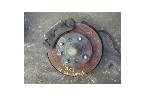 Recambio de mangueta delantero derecha para nissan vanette furgón (c22) 2.0 d referencia OEM IAM   