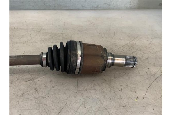 Recambio de palier delantero derecho para mitsubishi space star (a00) 1.2 motion referencia OEM IAM 3815A428  