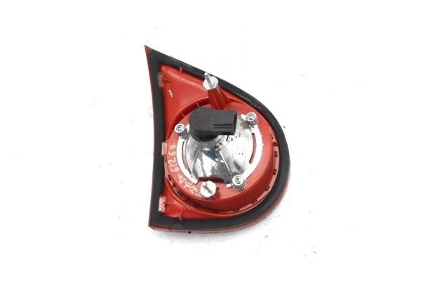 Recambio de piloto interior derecho para volkswagen golf v (1k1) 2.0 gti referencia OEM IAM 1K6945094E  