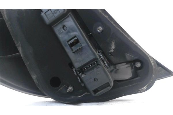 Recambio de piloto trasero derecho para mercedes-benz clase c (bm 203) sportcoupe 2.2 c 220 cdi (la) (203.708) referencia OEM IA
