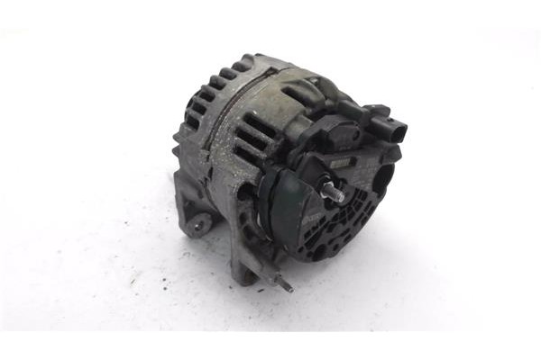Recambio de alternador para volkswagen polo iv (9n1) 1.4 16v referencia OEM IAM 037903025M 0124325013 