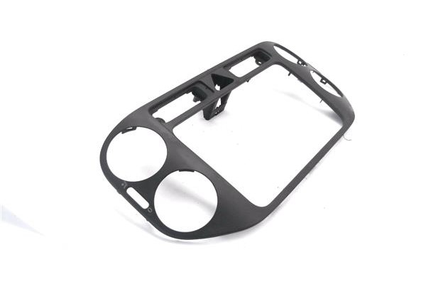 Recambio de embellecedor consola central para volkswagen golf v plus (5m1) 2.0 tdi 16v referencia OEM IAM 5M0858071J  