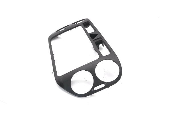 Recambio de embellecedor consola central para volkswagen golf v plus (5m1) 2.0 tdi 16v referencia OEM IAM 5M0858071J  