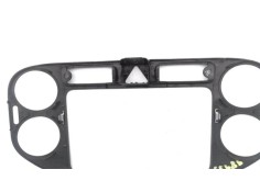 Recambio de embellecedor consola central para volkswagen golf v plus (5m1) 2.0 tdi 16v referencia OEM IAM 5M0858071J  