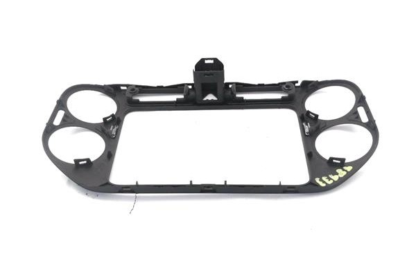 Recambio de embellecedor consola central para volkswagen golf v plus (5m1) 2.0 tdi 16v referencia OEM IAM 5M0858071J  