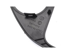 Recambio de embellecedor consola central para volkswagen golf v plus (5m1) 2.0 tdi 16v referencia OEM IAM 5M0858071J  
