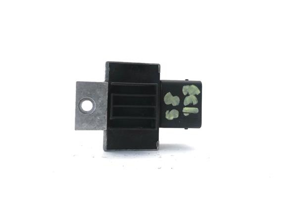 Recambio de caja precalentamiento para volkswagen golf v plus (5m1) 2.0 tdi 16v referencia OEM IAM 110678071R  