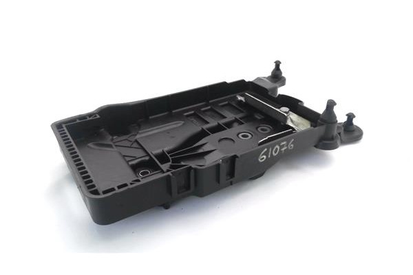Recambio de soporte bateria para seat ibiza (kj1) 1.0 fr referencia OEM IAM 2821005  