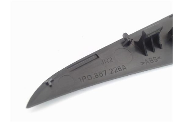 Recambio de mando elevalunas trasero derecho para seat leon (1p1) referencia OEM IAM 1P0867228A  