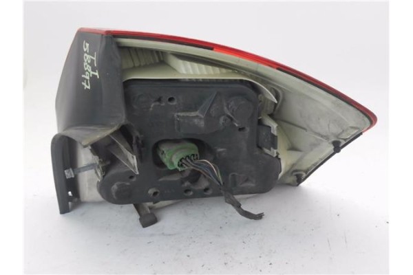 Recambio de piloto trasero izquierdo para audi a4 berlina (8e) 1.9 tdi (96kw) referencia OEM IAM 9EL15392300  