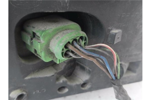 Recambio de piloto trasero izquierdo para audi a4 berlina (8e) 1.9 tdi (96kw) referencia OEM IAM 9EL15392300  