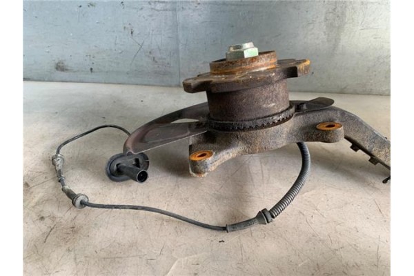 Recambio de mangueta delantero derecha para ssangyong rodius 2.7 270 xdi referencia OEM IAM   