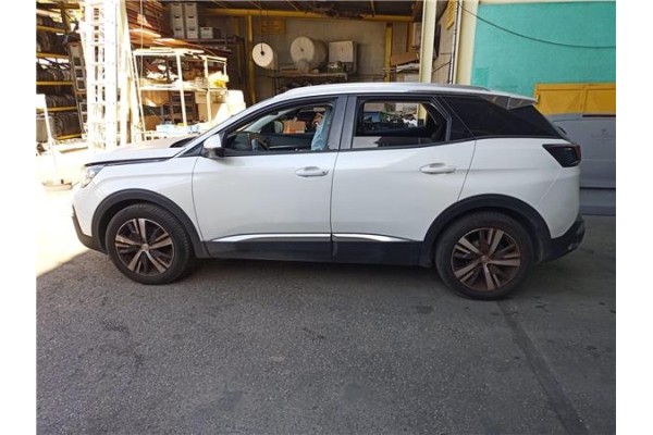 peugeot 3008 del año 2018