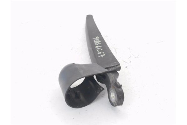 Recambio de brazo limpiaparabrisas trasero para volkswagen golf v (1k1) 2.0 gti referencia OEM IAM   