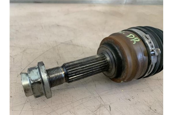 Recambio de palier delantero derecho para mitsubishi space star (a00) 1.2 motion referencia OEM IAM 3815A428  