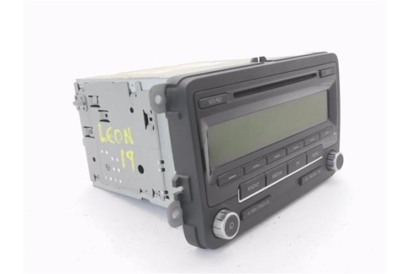 Recambio de autoradio para seat leon (1p1) 1.4 tsi referencia OEM IAM 5P0035186 8157640236366 