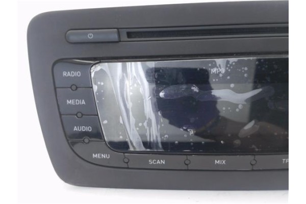 Recambio de autoradio para seat ibiza berlina (6j5) 1.4 referencia OEM IAM 6J1035153F  