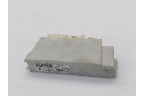 Recambio de caja fusibles/rele para toyota prius (zvw30) 1.8 hybrid referencia OEM IAM 8264147040 72818695 