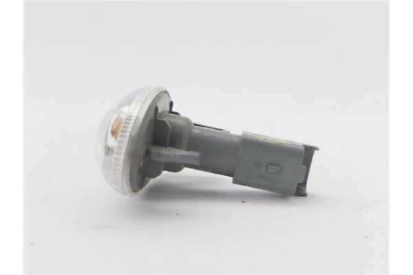 Recambio de piloto intermitente lat. delantero derecho para citroen jumpy furgón 1.6 confort m referencia OEM IAM 9680057480  