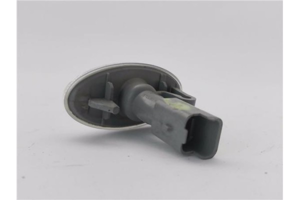 Recambio de piloto intermitente lat. delantero derecho para citroen jumpy furgón 1.6 confort m referencia OEM IAM 9680057480  