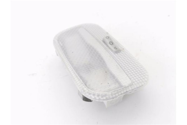 Recambio de luz trasero central techo para citroen jumpy furgón 1.6 confort m referencia OEM IAM 9682063980  