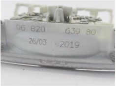 Recambio de luz trasero central techo para citroen jumpy furgón 1.6 confort m referencia OEM IAM 9682063980  