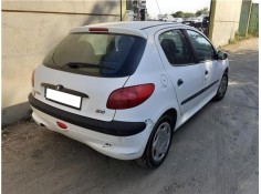 peugeot 206 del año 2000