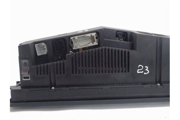 Recambio de mandos climatizador para bmw serie 3 touring (e46) referencia OEM IAM 64118384112  