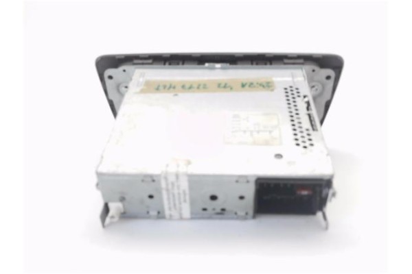 Recambio de autoradio para seat ibiza berlina (6j5) 1.6 tdi referencia OEM IAM 6J1035153G  