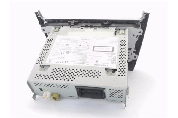 Recambio de autoradio para volkswagen polo v (6c1) 1.4 advance bmt referencia OEM IAM 6C0035869B  