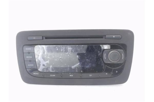 Recambio de autoradio para seat ibiza berlina (6j5) 1.2 referencia OEM IAM 6J1035153F  