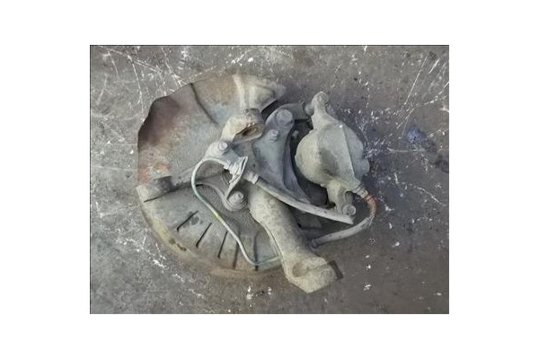 Recambio de mangueta delantero izquierda para hyundai h100 furgón 2.5 d referencia OEM IAM   