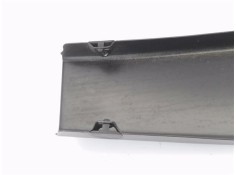 Recambio de moldura marco puerta delantero derecha para audi a2 (8z) 1.4 referencia OEM IAM 8Z0853352A03C  