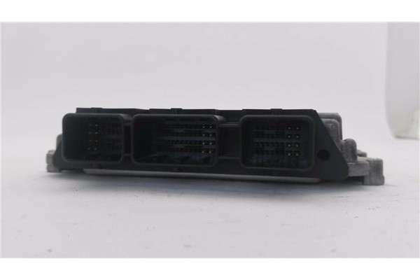 Recambio de centralita para peugeot bipper 1.4 básico referencia OEM IAM 9666082580 0281015782 