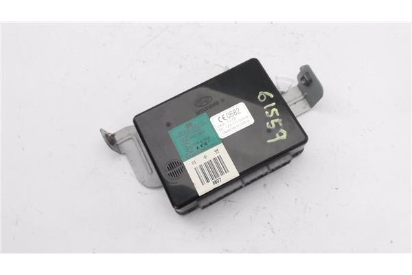 Recambio de centralita cierre para hyundai tucson (jm) 2.0 crdi a las 4 ruedas referencia OEM IAM 954002E211  