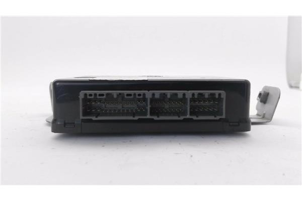 Recambio de centralita cierre para hyundai tucson (jm) 2.0 crdi a las 4 ruedas referencia OEM IAM 954002E211  