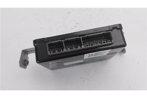 Recambio de centralita cierre para hyundai tucson (jm) 2.0 crdi a las 4 ruedas referencia OEM IAM 954002E211  