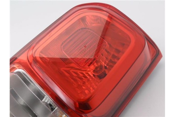 Recambio de piloto trasero derecho para citroen jumpy furgón 1.6 confort m referencia OEM IAM 2021001188  