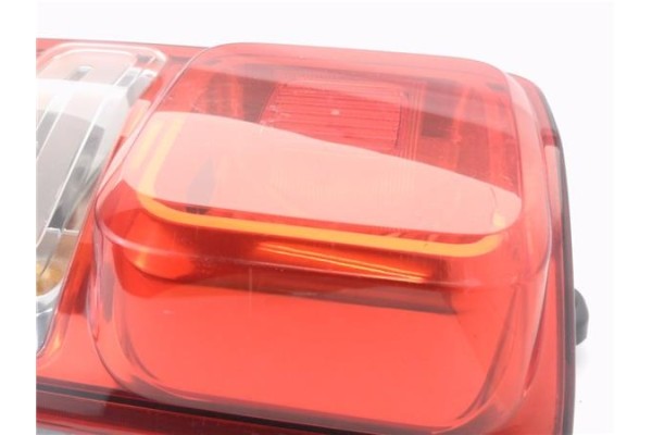 Recambio de piloto trasero izquierdo para citroen jumpy furgón 1.6 confort m referencia OEM IAM 9808243180  