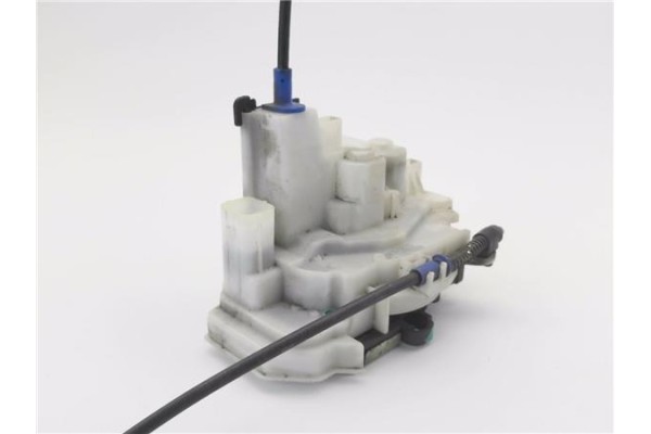 Recambio de cierre electromagnetico delantero derecho para peugeot bipper 1.4 básico referencia OEM IAM 1357552080  