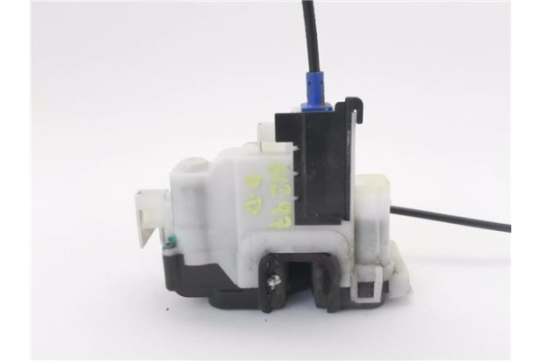 Recambio de cierre electromagnetico delantero derecho para peugeot bipper 1.4 básico referencia OEM IAM 1357552080  