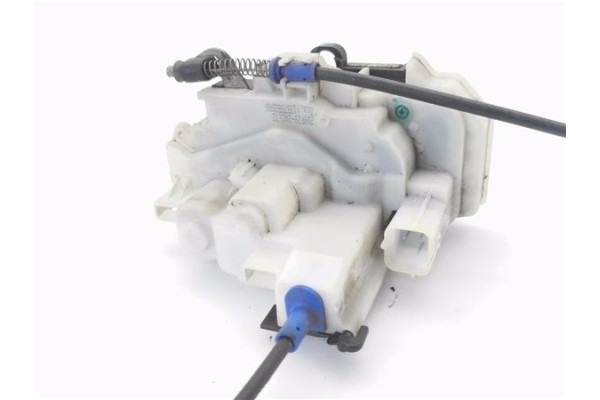 Recambio de cierre electromagnetico delantero derecho para peugeot bipper 1.4 básico referencia OEM IAM 1357552080  