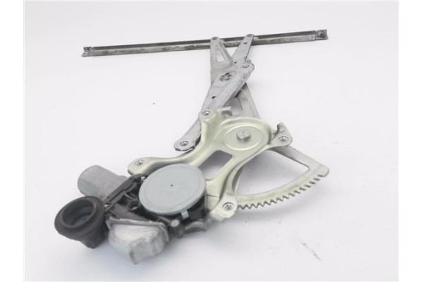Recambio de mecanismo elevalunas trasero derecho para toyota prius (zvw30) 1.8 hybrid referencia OEM IAM 8571072020  