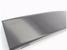 Recambio de moldura marco puerta delantero derecha para audi a2 (8z) 1.4 referencia OEM IAM 8Z0853352A03C  